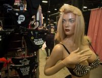 2016(gu)eXXXoticaչչI(y)