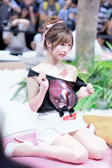 TRE_˲[ж(qing)ȥF(xin)DƬ16